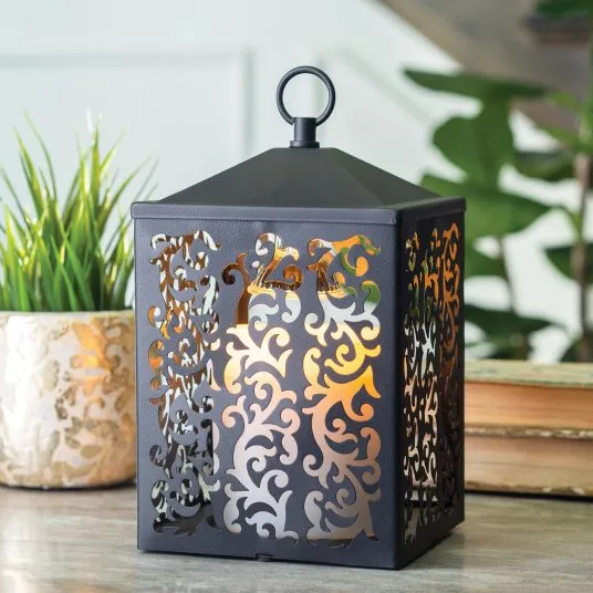Black Cottage Warmer